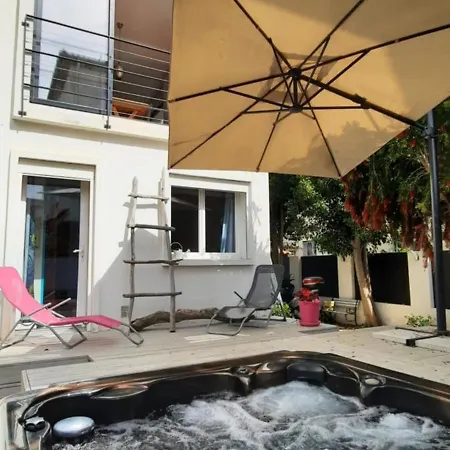 6 Personnes Au Calme Villa