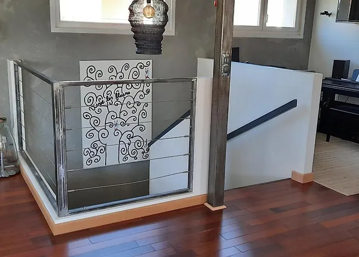 6 Personnes Au Calme Hyères